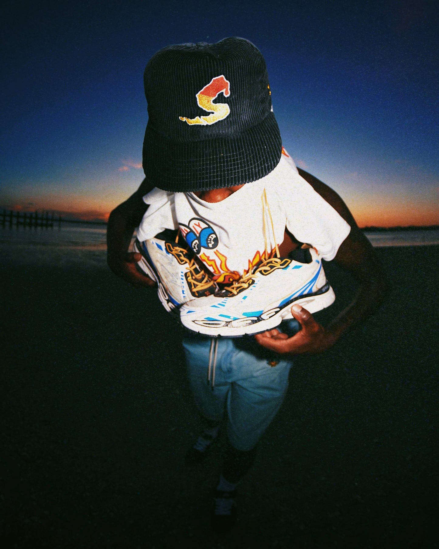Sunrise S Trucker