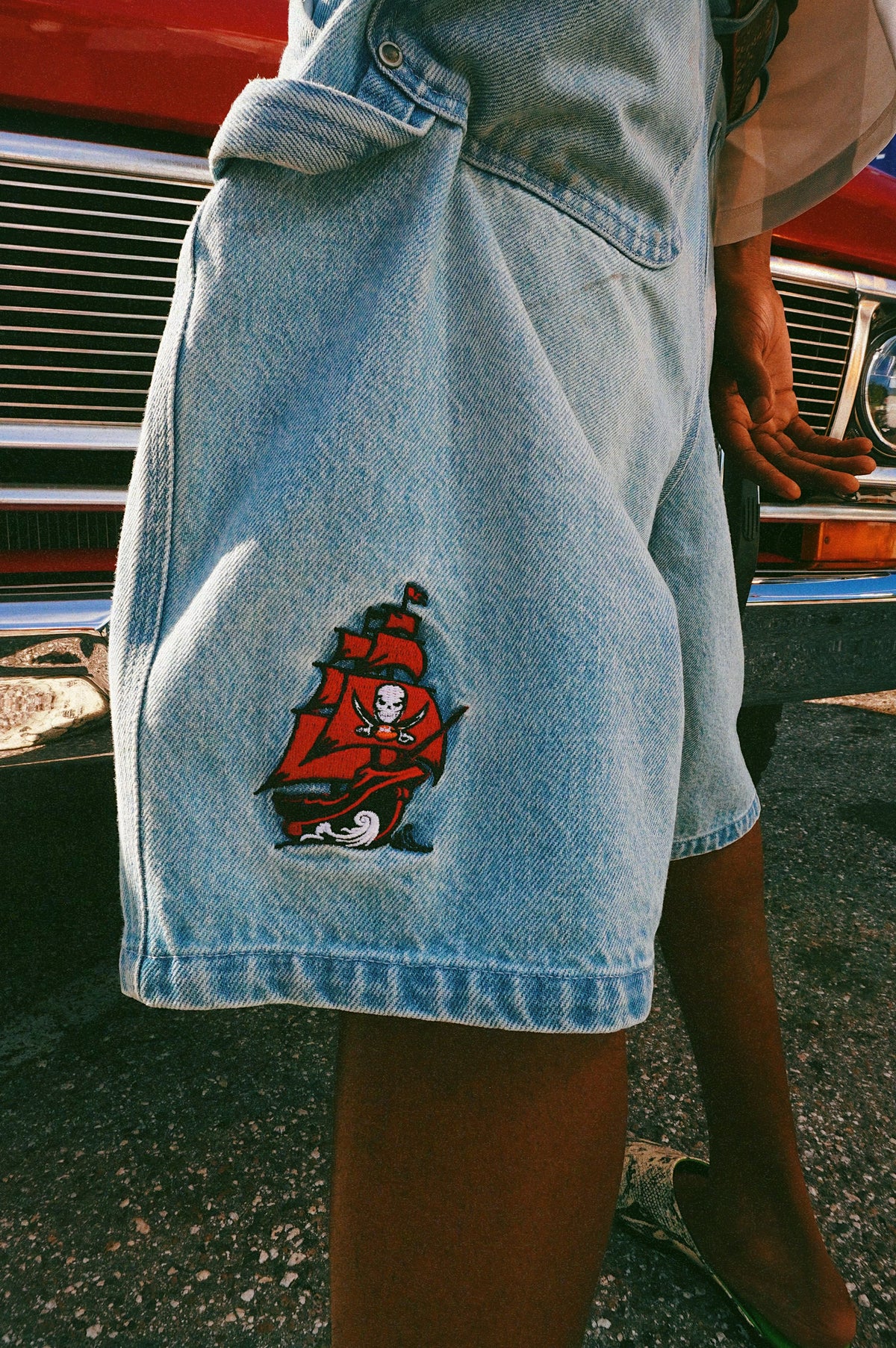 Tampa Bay Buccaneers RBTB Jorts
