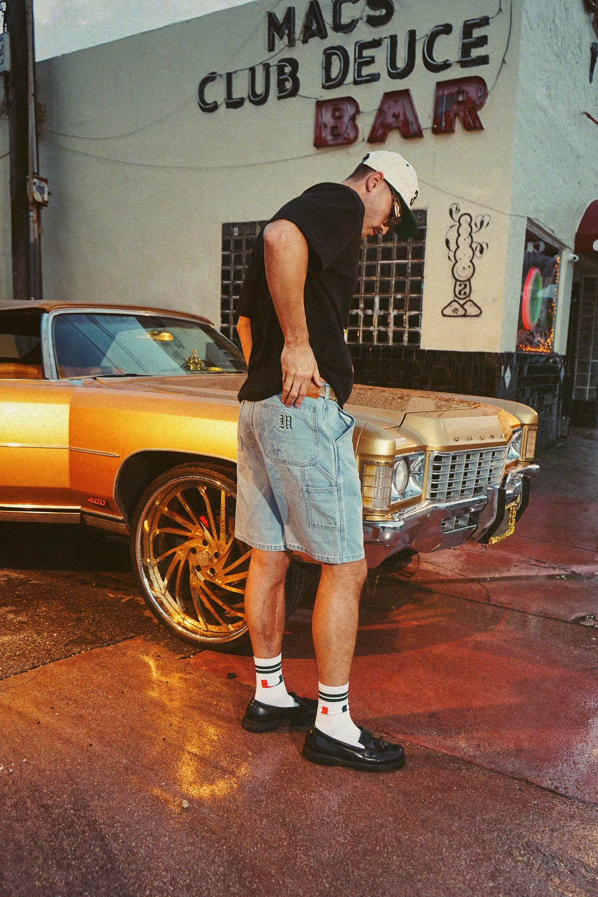 Miami Gothic M Jorts