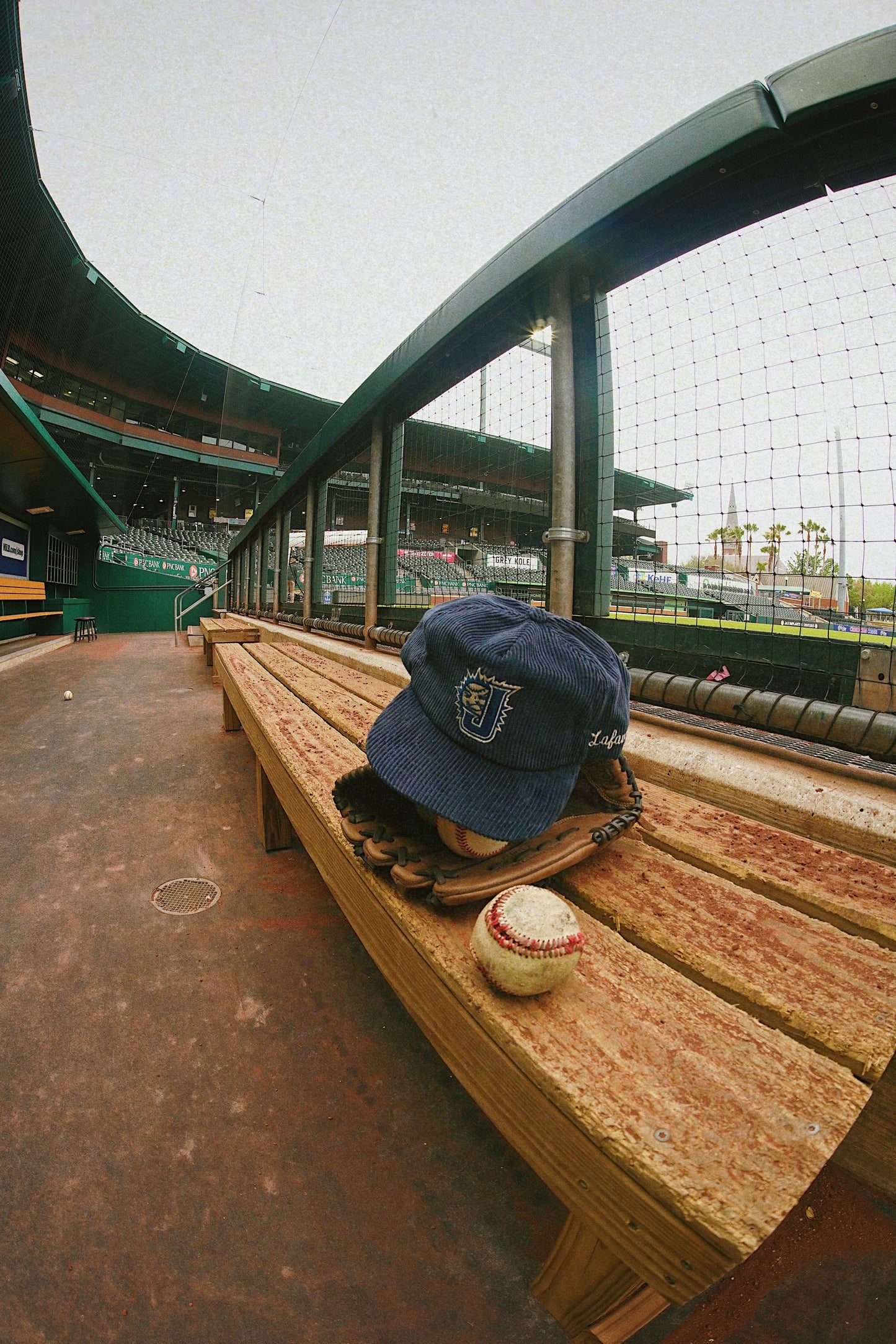 '09 Navy Suns Trucker