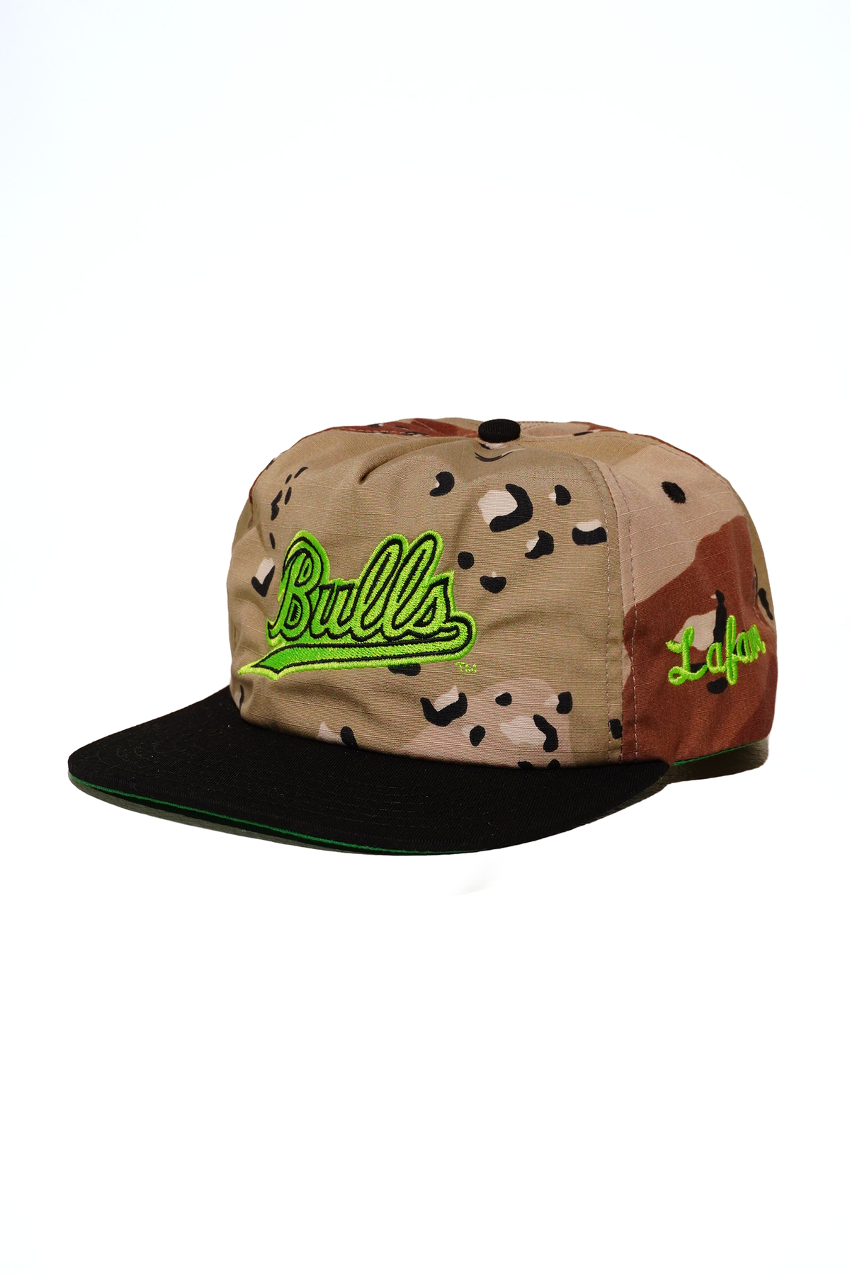 Bulls Desert Camo Snap