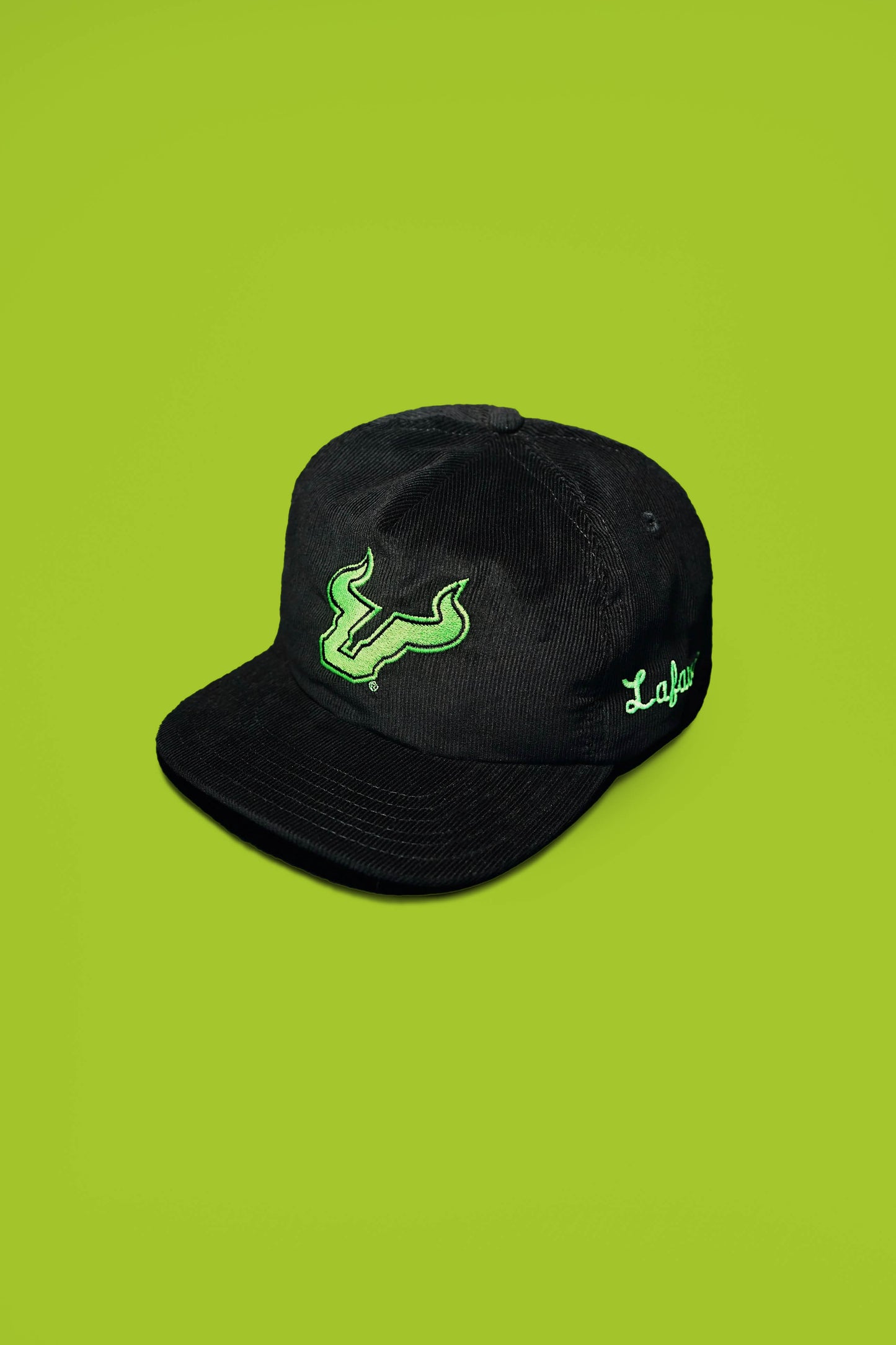 USF Bull Black Trucker